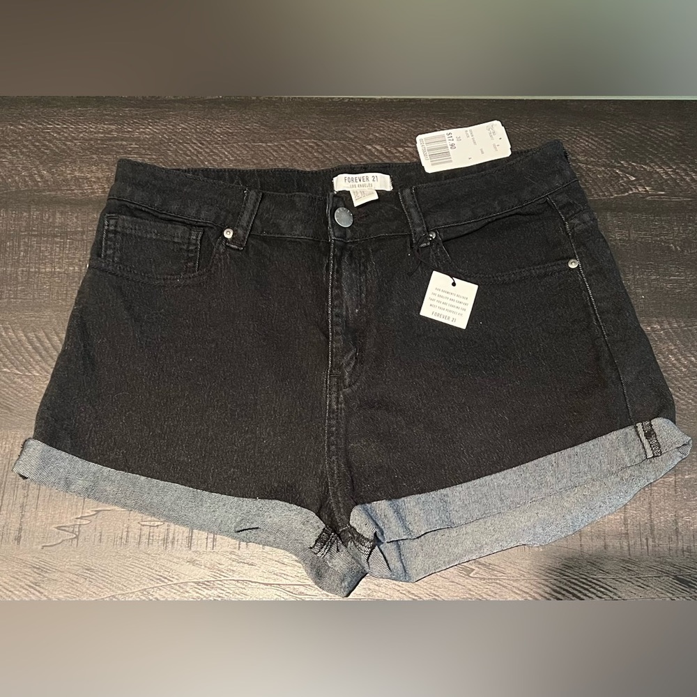 NWT Forever 21 black denim shorts